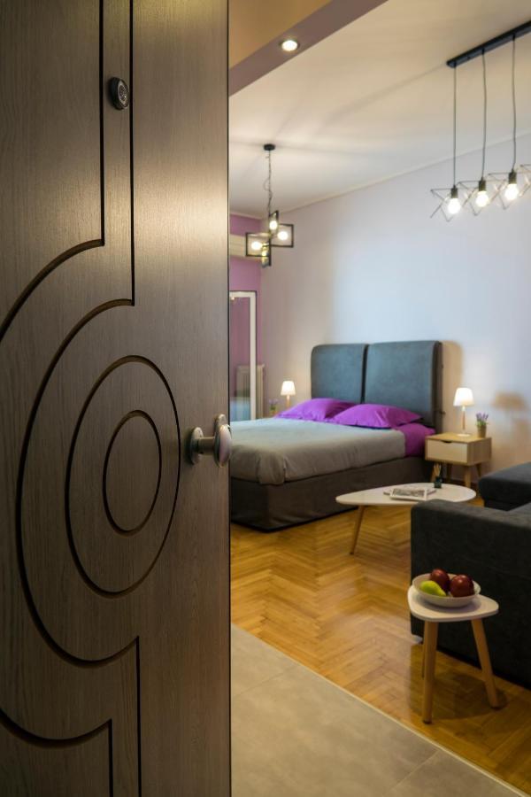Stylish Modern Studio In The Heart Of Athen Eksteriør bilde