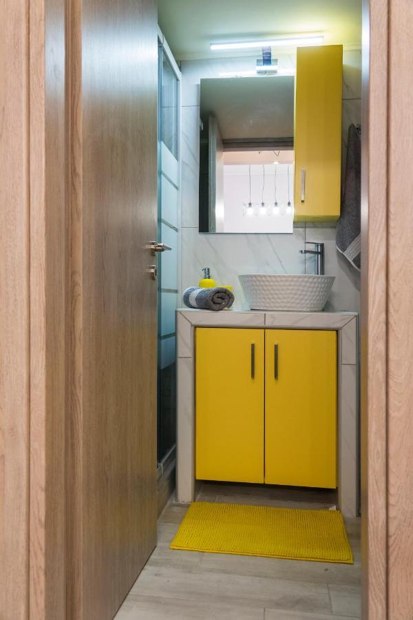 Stylish Modern Studio In The Heart Of Athen Eksteriør bilde