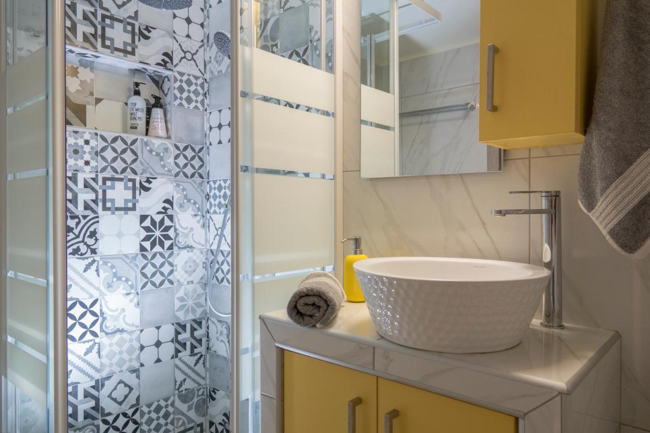 Stylish Modern Studio In The Heart Of Athen Eksteriør bilde